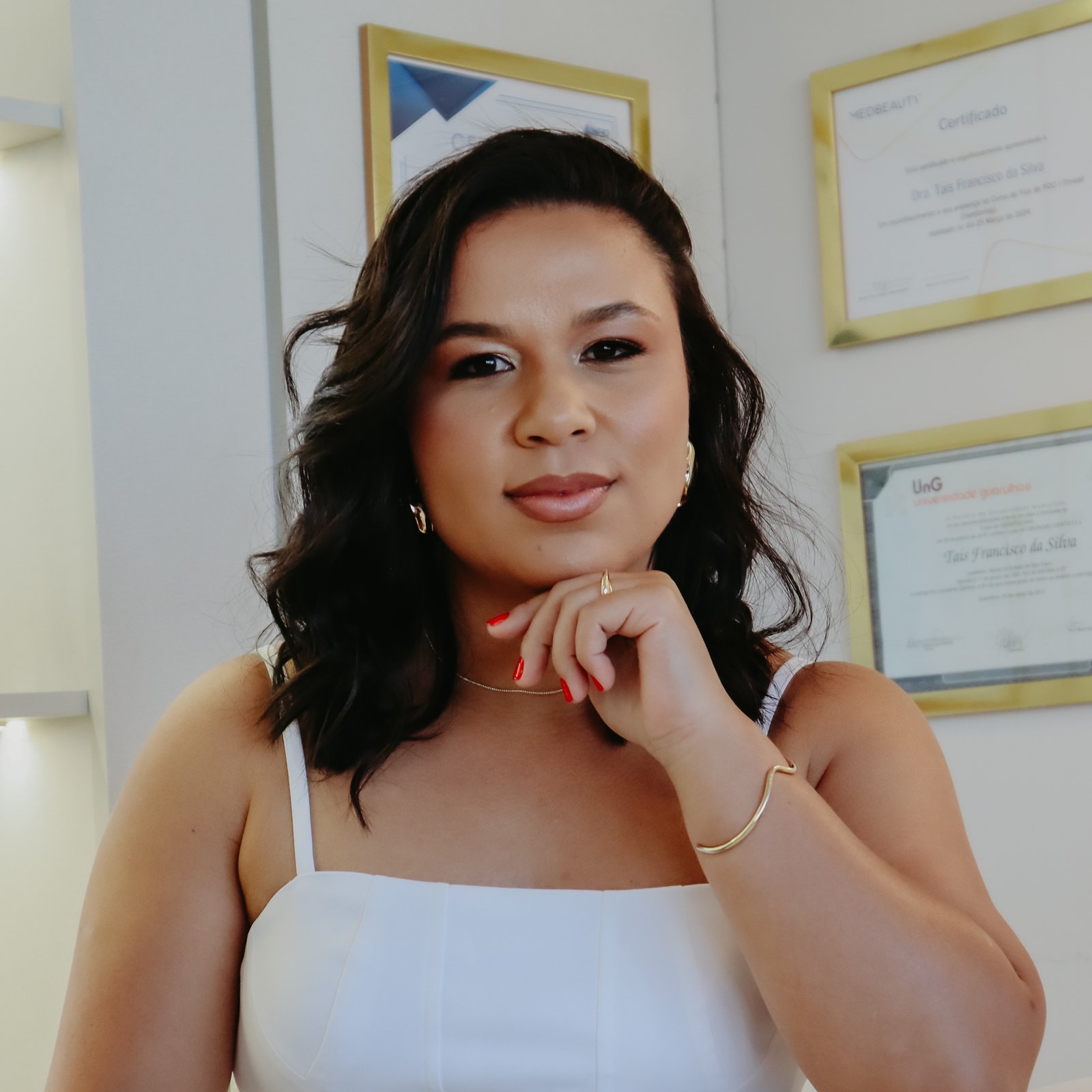 Dra. Taís Silva